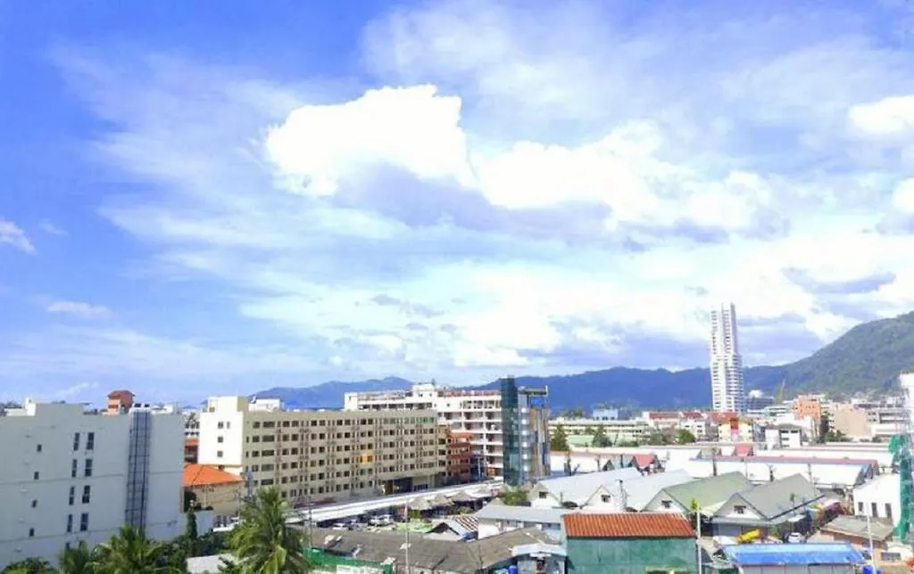 Patong Bay House Hotel