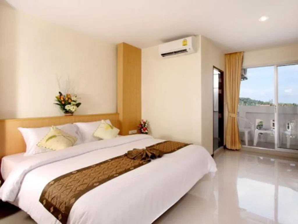 Patong Bay House Hotel Thailand